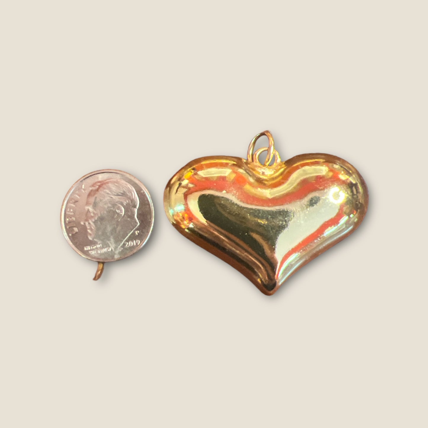 Puffy Heart Charm (horizontal)