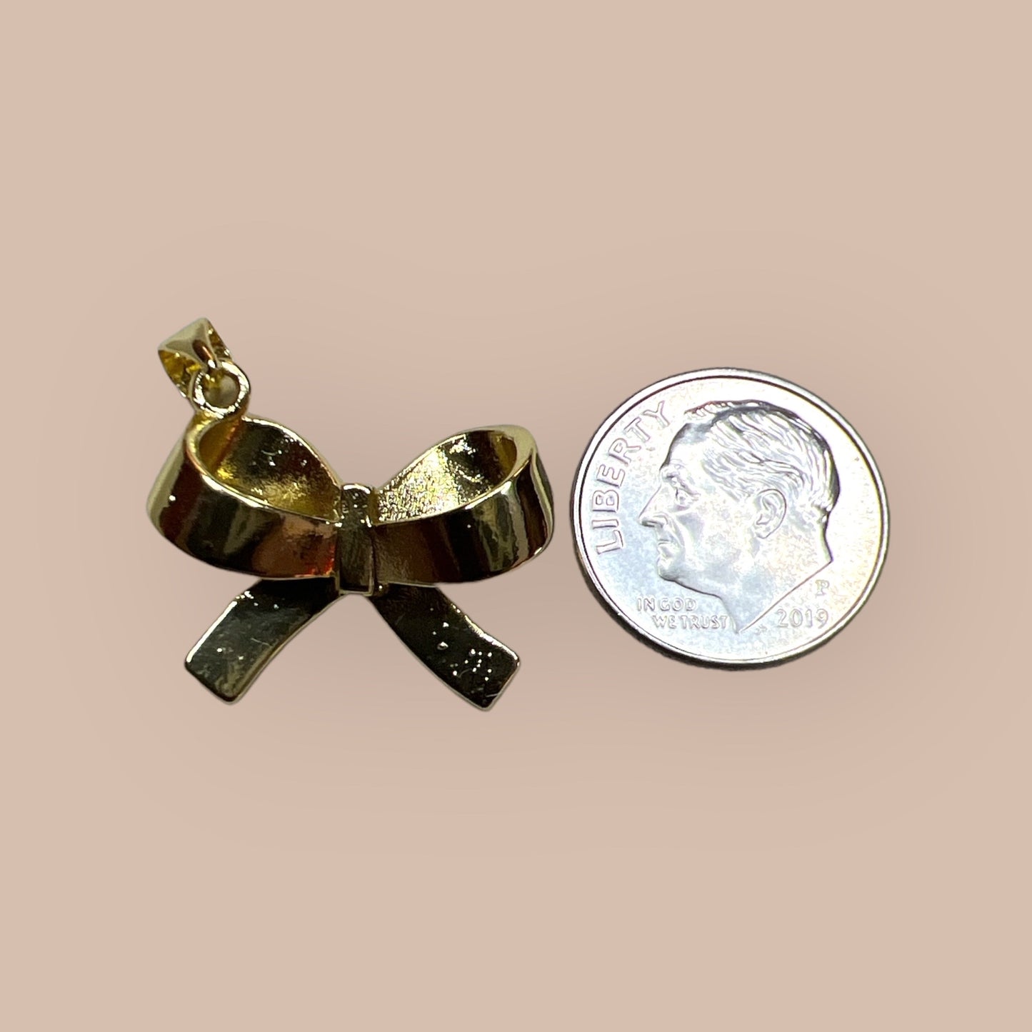 Short Fat Bow Charm